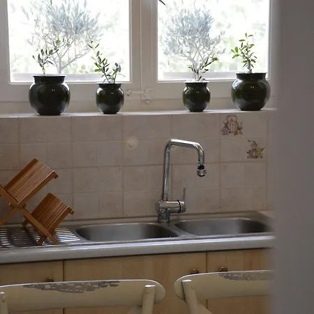 Marina's Apartament *
